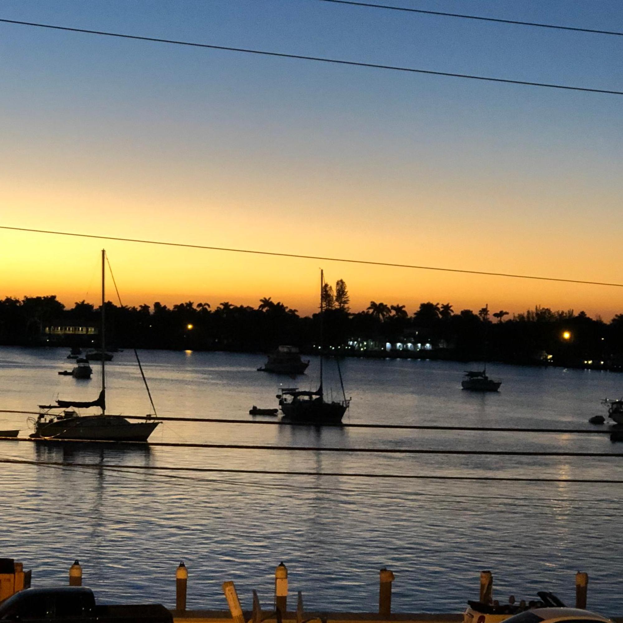 Hollywood Studios Condo Costa ハリウッド エクステリア 写真