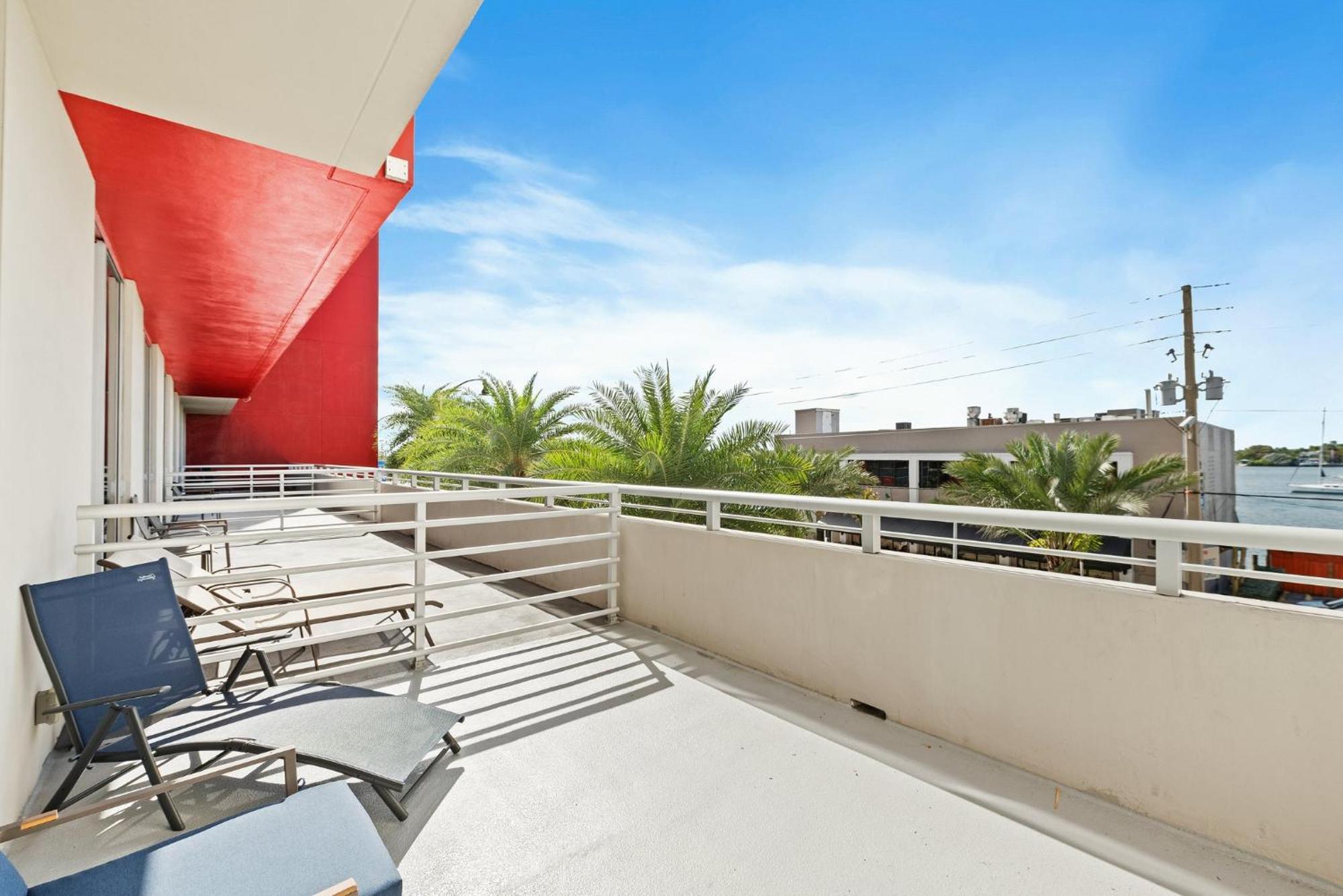 Hollywood Studios Condo Costa ハリウッド エクステリア 写真