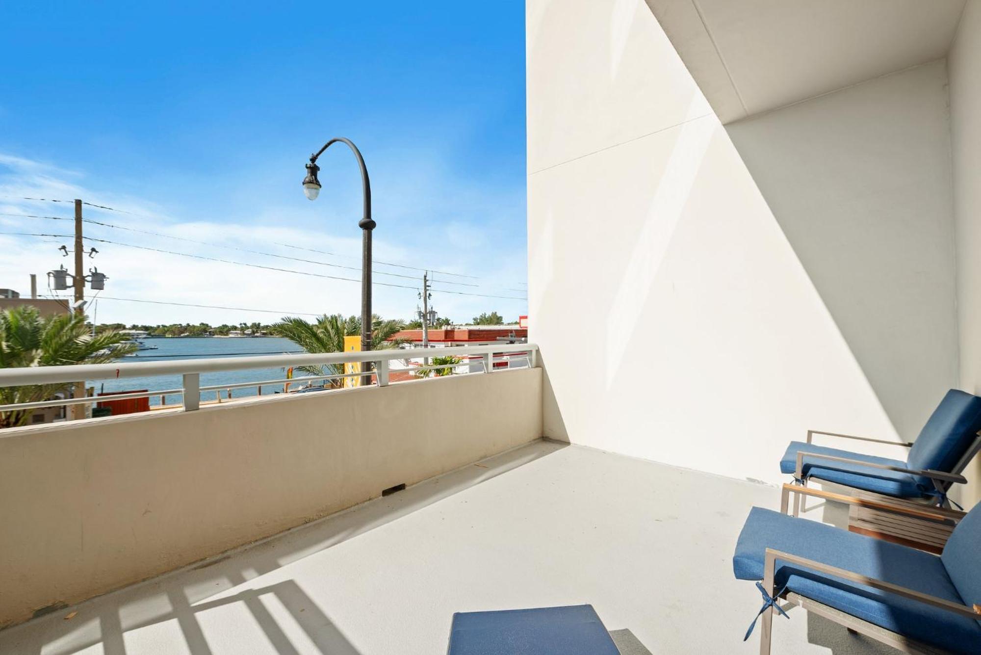 Hollywood Studios Condo Costa ハリウッド エクステリア 写真